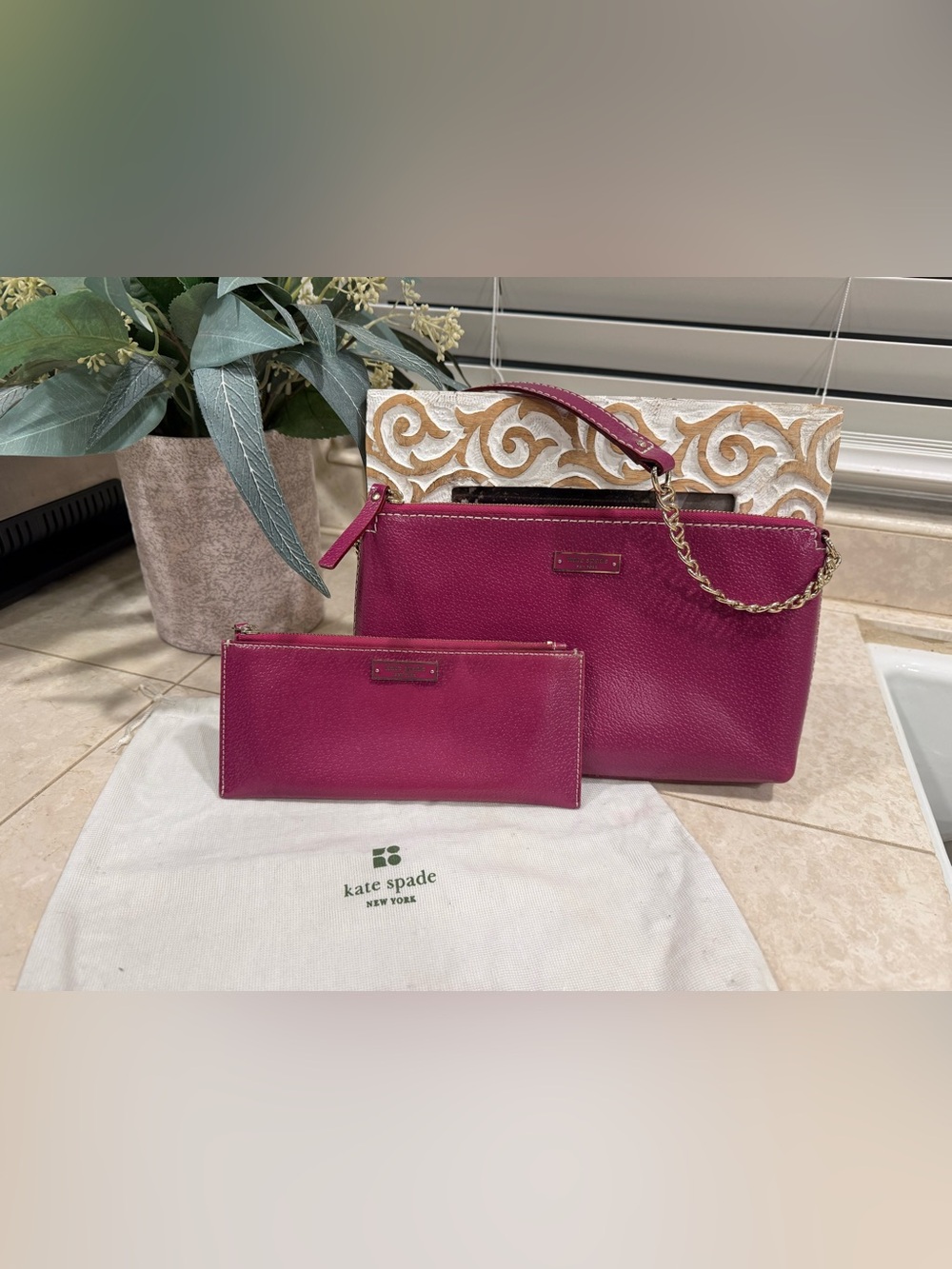 Kate Spade Shoulder Purse with Matching Wallet Pouch plus Dust Bag